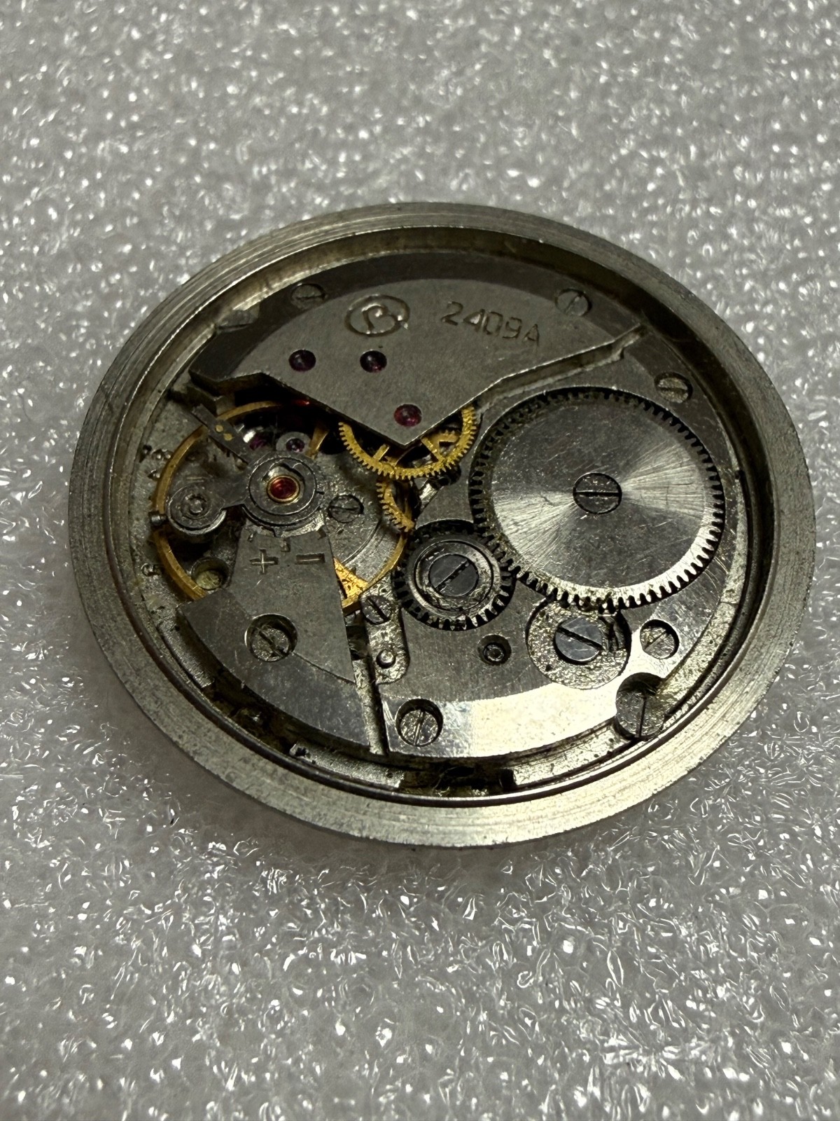 Watch movement USSR Vostok Cal.2409A plus Dial.For parts.