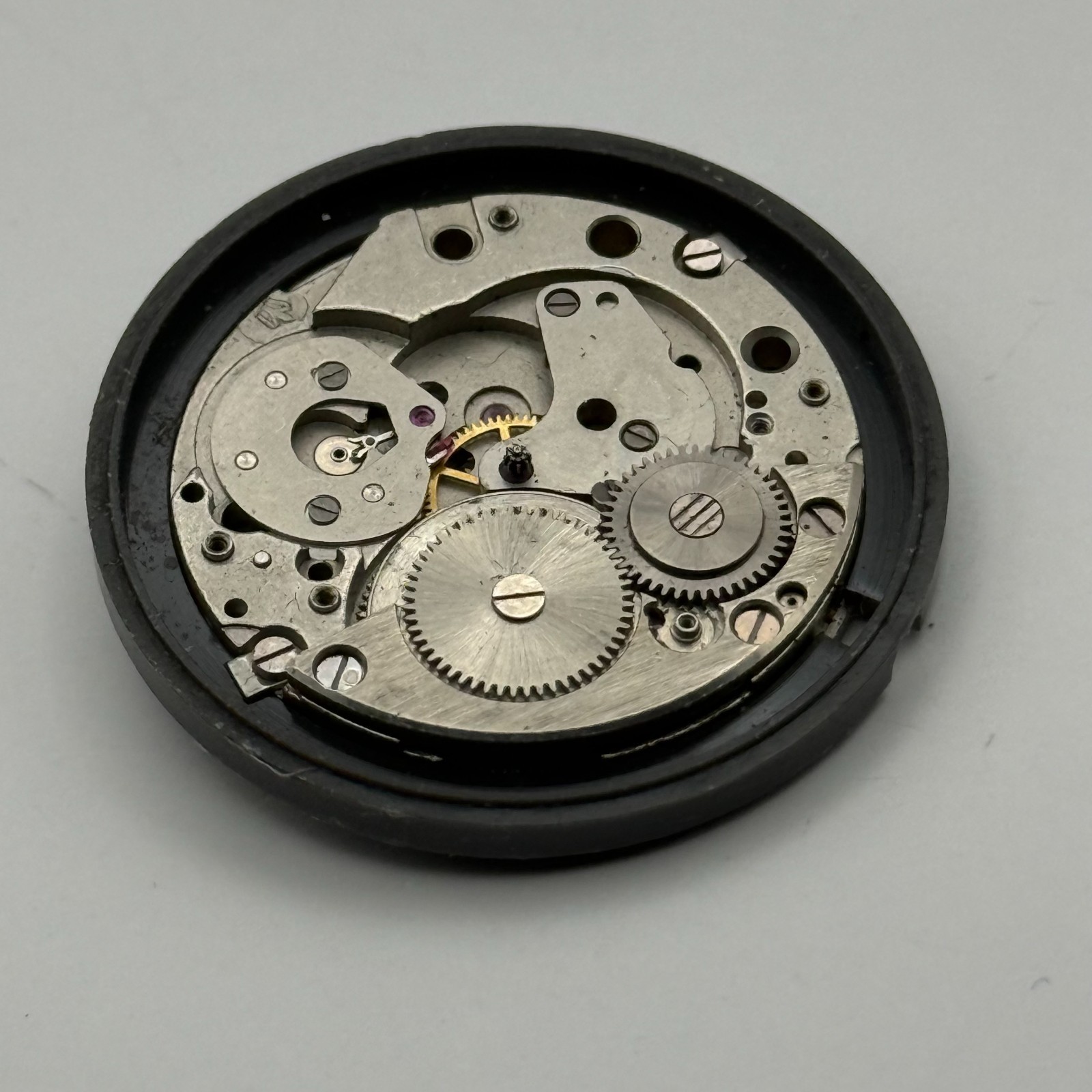 Sekonda Date Watch Movement Incomplete Manual Wind Vintage Parts Repair 25.7mm