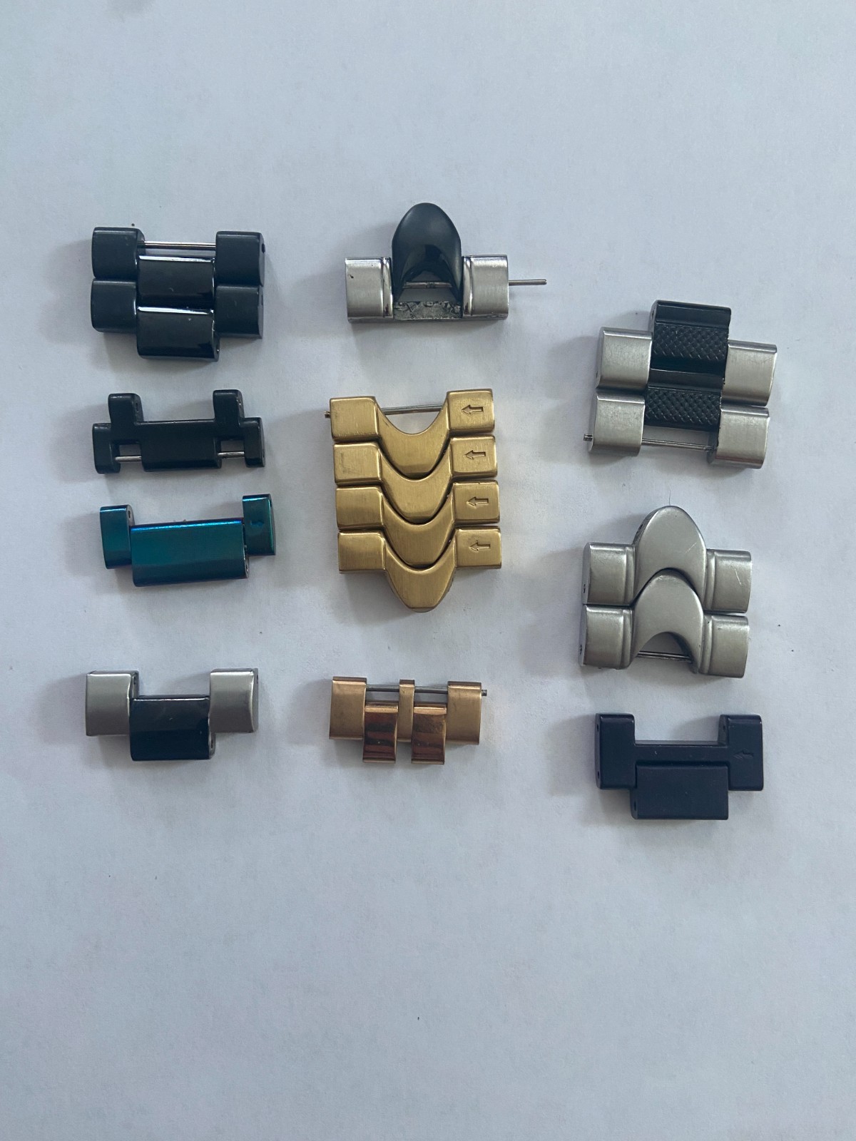 LARGE LOT GENUINE INVICTA WATCH LINKS VENOM BOLT SILVER GOLD
