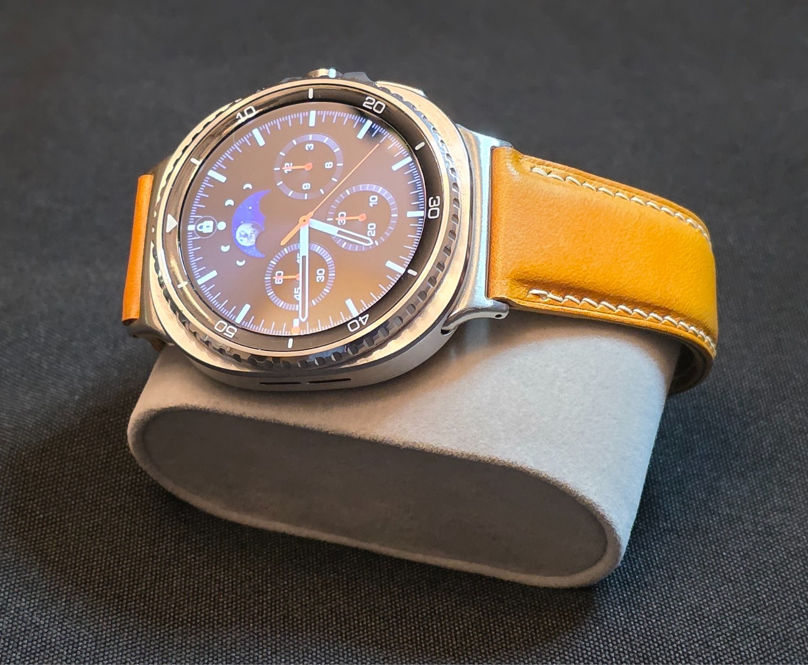 Samsung Galaxy Watch 8 40mm, 44mm, & Watch 8 Classic adapter for 22mm strap