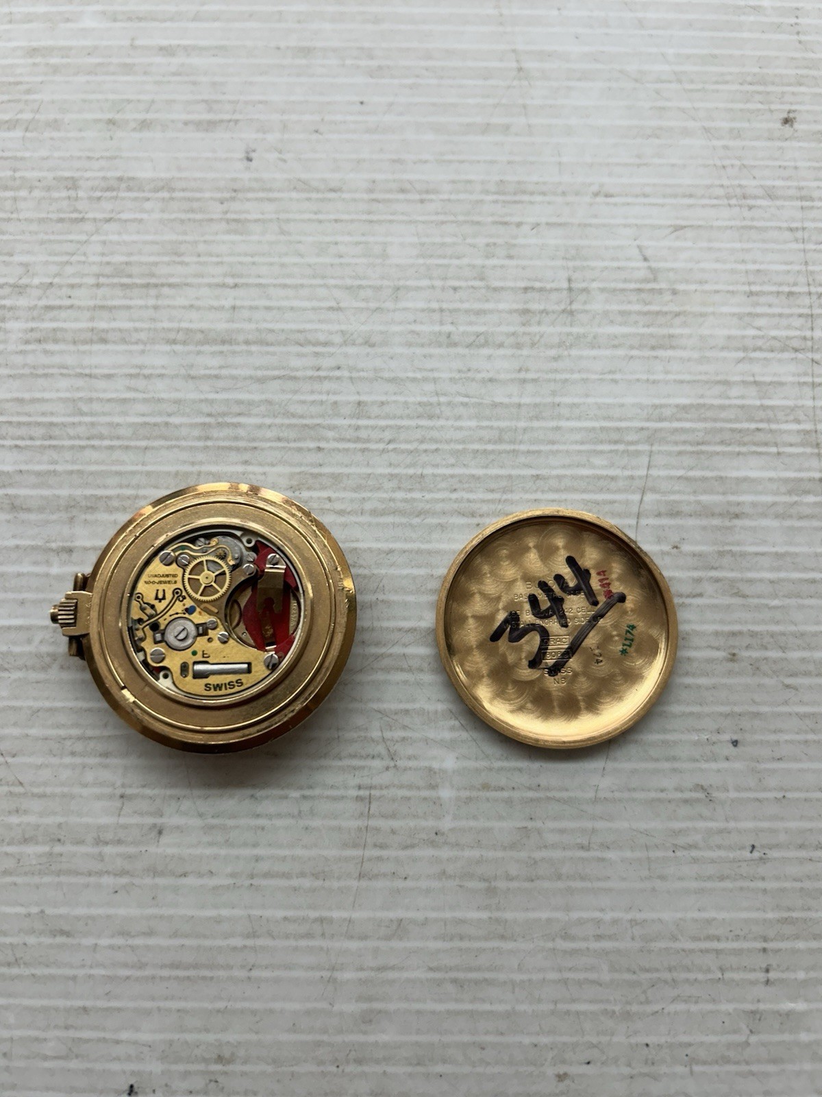 Bulova Accutron Quartz Swiss Pocket Watch for parts or repair