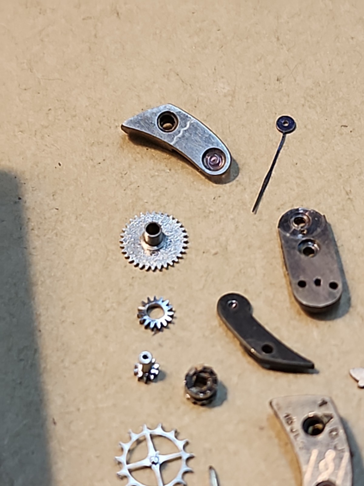 Lot Of Mixed AS? 10-1/2L Watch Parts-Plates, Bridges, Wheels, Dial-Parts Spares