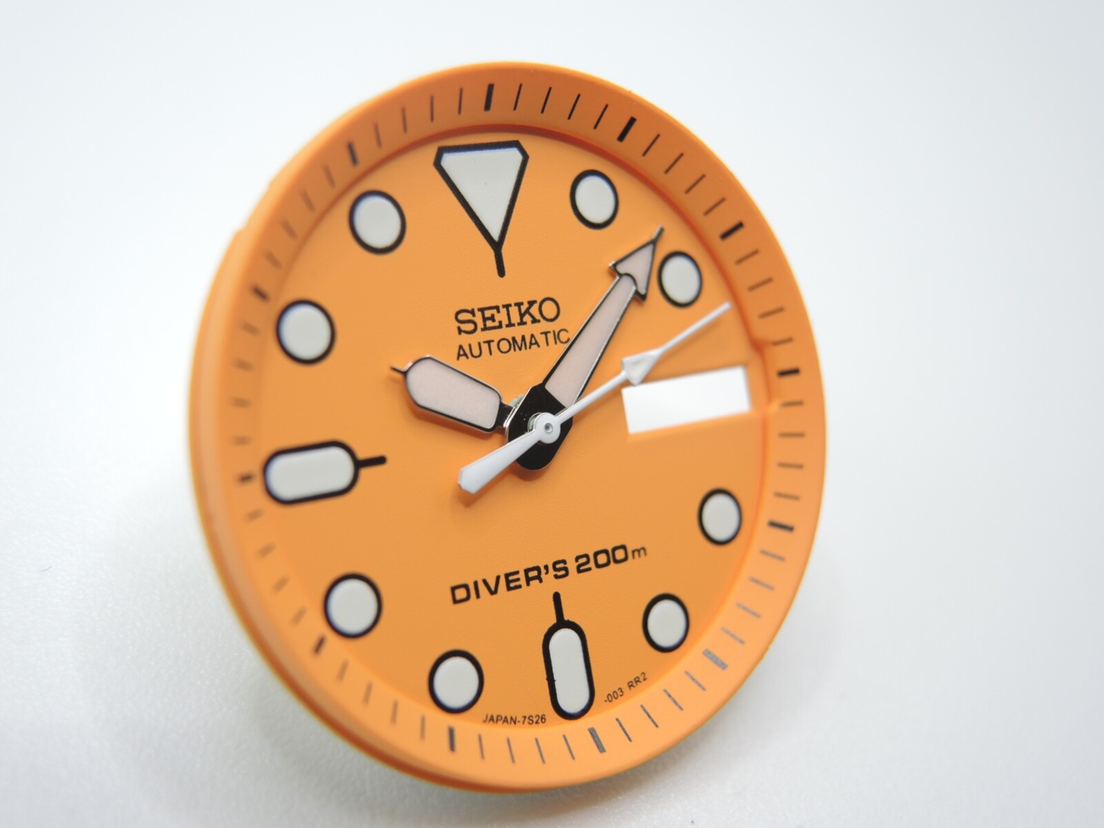 NEW ORANGE DIAL,HANDS & MINUTE TRACK MEDIUM DIVERS SKX013-015 (7S26-0030) WATCH