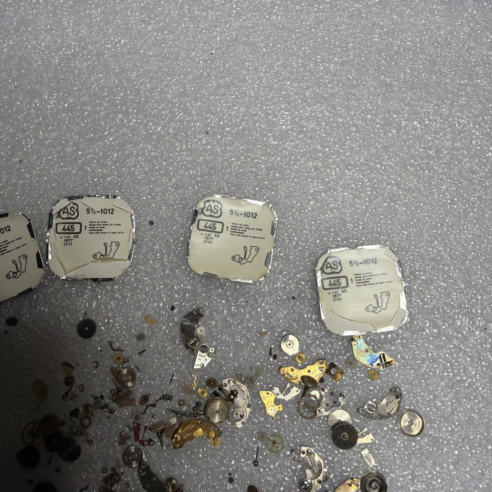 BULK LOT OF WATCH MOVEMENT PARTS – FOR RESTORATION (Listing 5W)