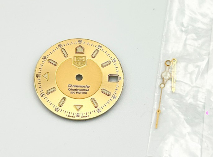 Tag Heuer Champagne colour 200 meter Chronometer WH5252 watch dial and hands
