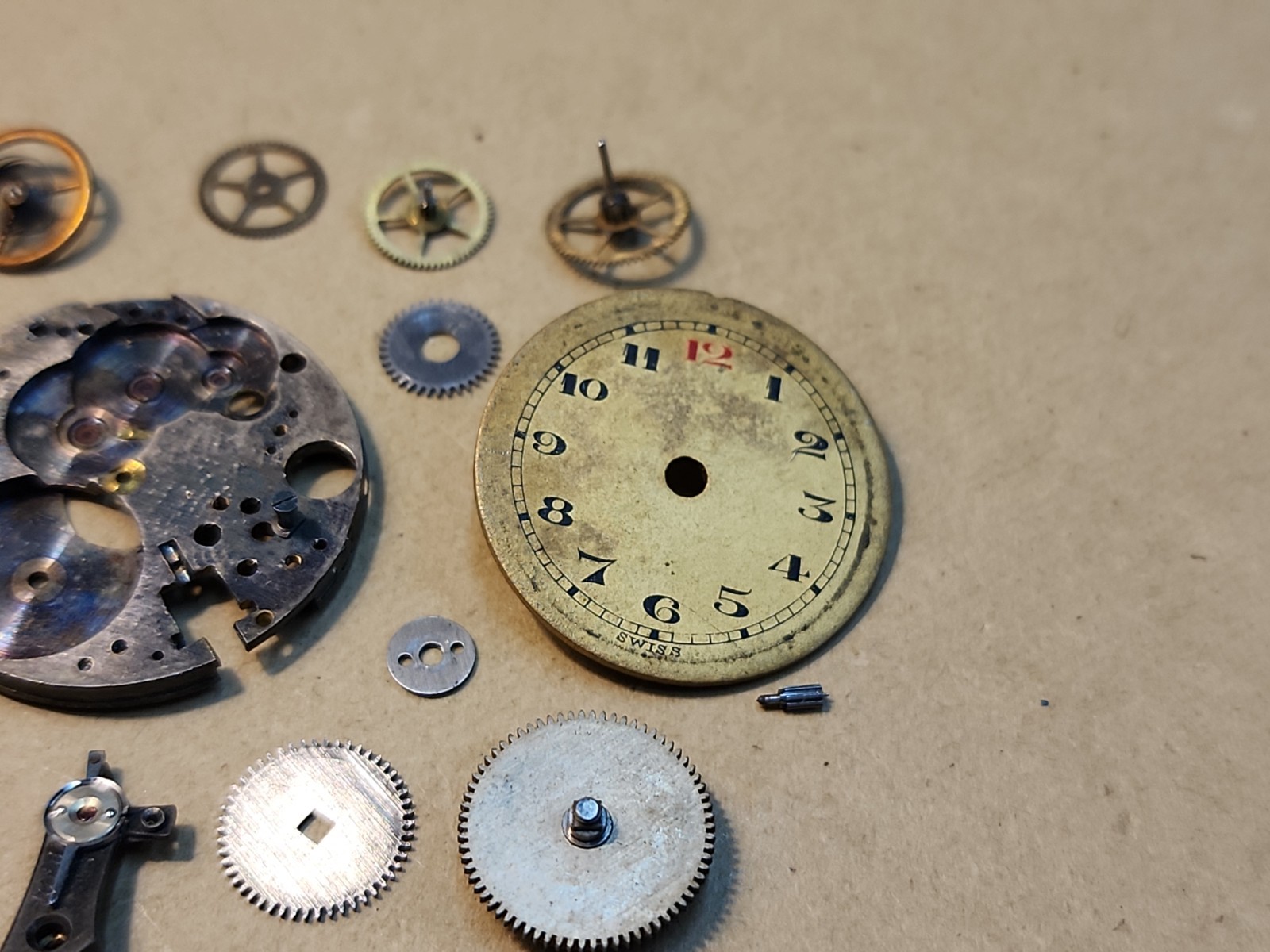 Lot Of Mixed AS? 10-1/2L Watch Parts-Plates, Bridges, Wheels, Dial-Parts Spares