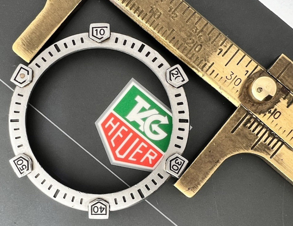 TAG Heuer Watch BEZEL DIVERS PROFESSIONAL 35 MM S/S w/ Ring Original Swiss Made