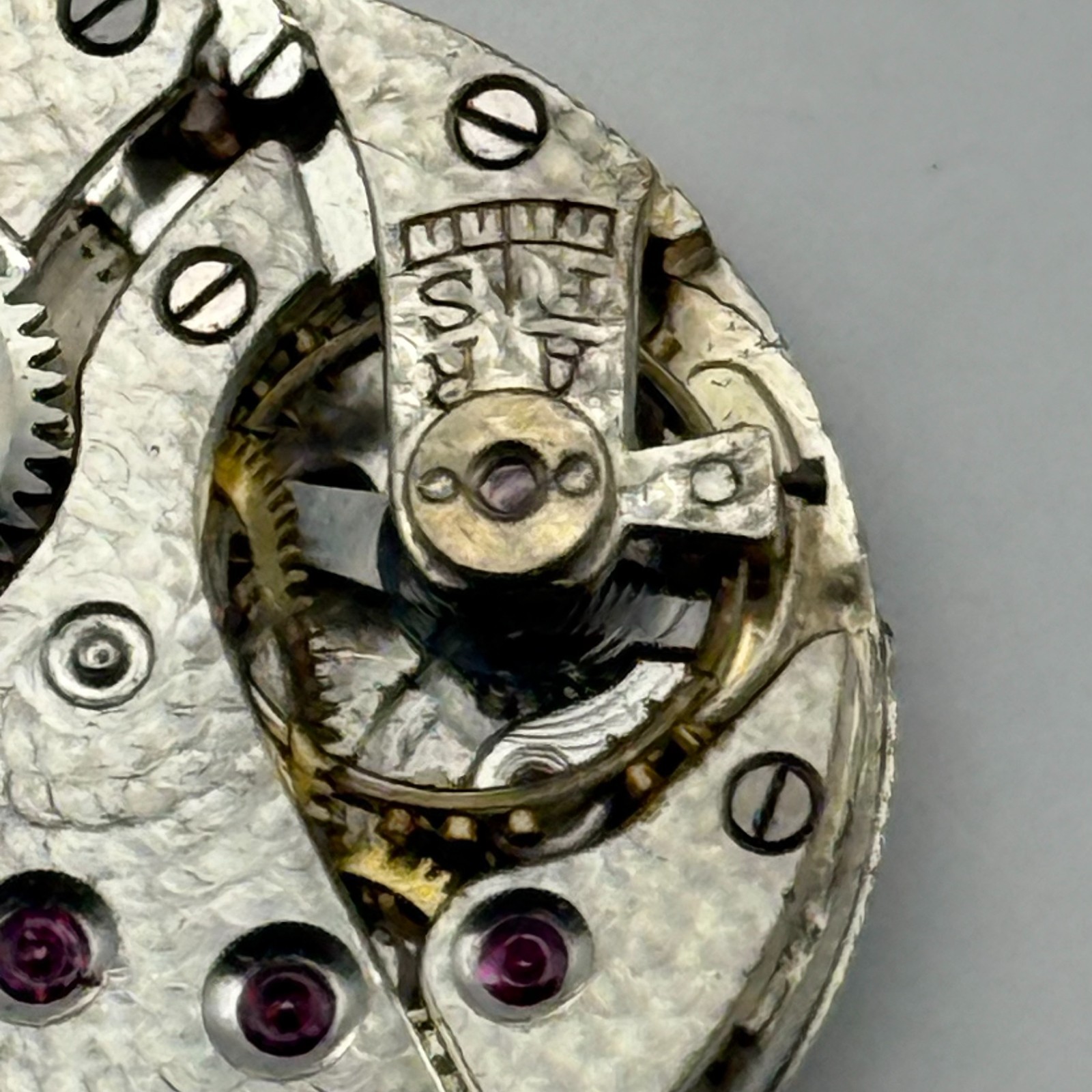 Unicorn Watch Movement Swiss 15 Jewels Small Manual Wind Parts 19.6mm
