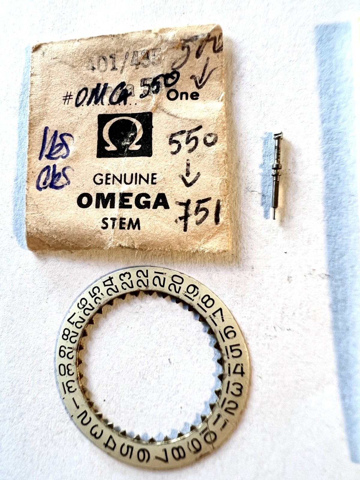 Omega 565 Sethand & Date Dish, 550 Male Stem . Used Parts.