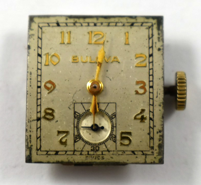 Vintage Bulova Manual Wind 17J 8AH Wrist Watch Movement lot.t