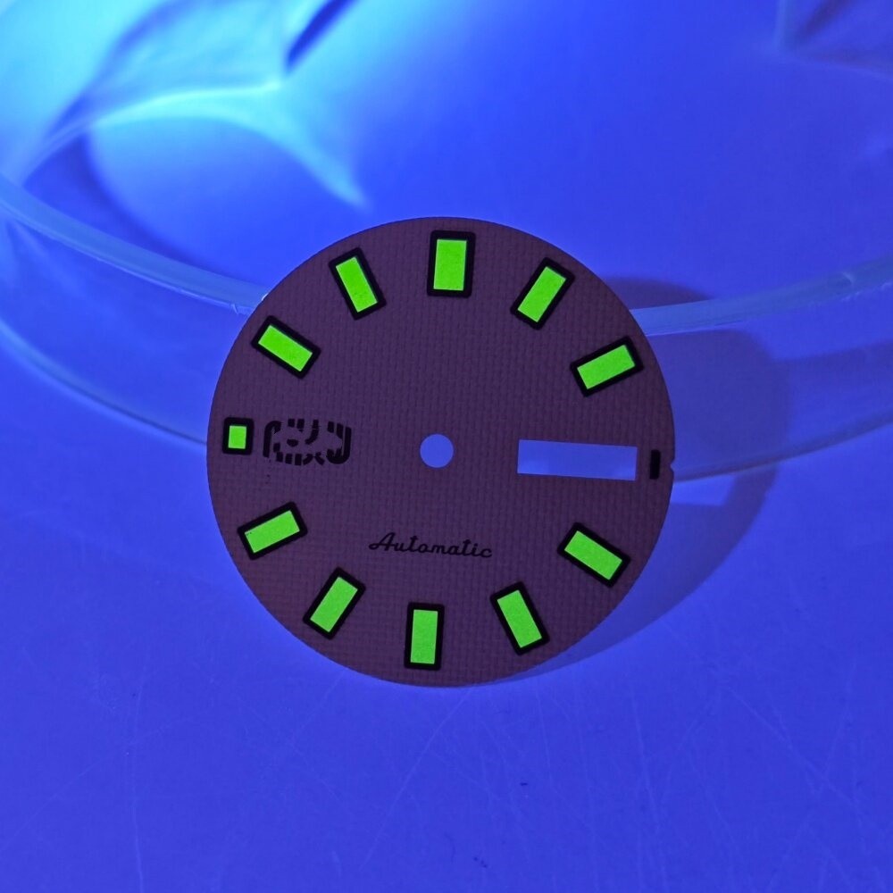 28.5mm Weave Pattern Dual Calendar Watch Dial Green Lume For Nh36 4R36 Movement