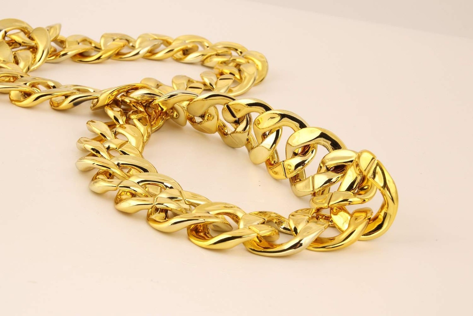 Big Chunky Plastic Hip Hop Chain Necklace,26″,32″,36″,40″ 32 Gold