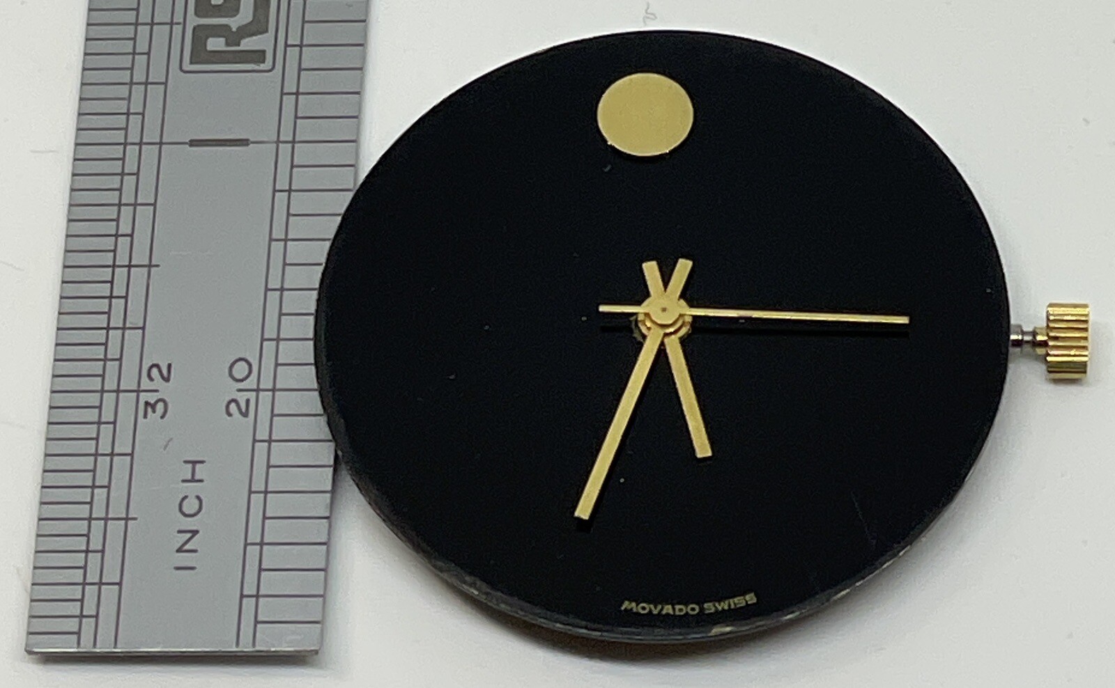 MOVADO QUARTZ WATCH MOVEMENT 7 Jewels Swiss Black Dial Does Not Run