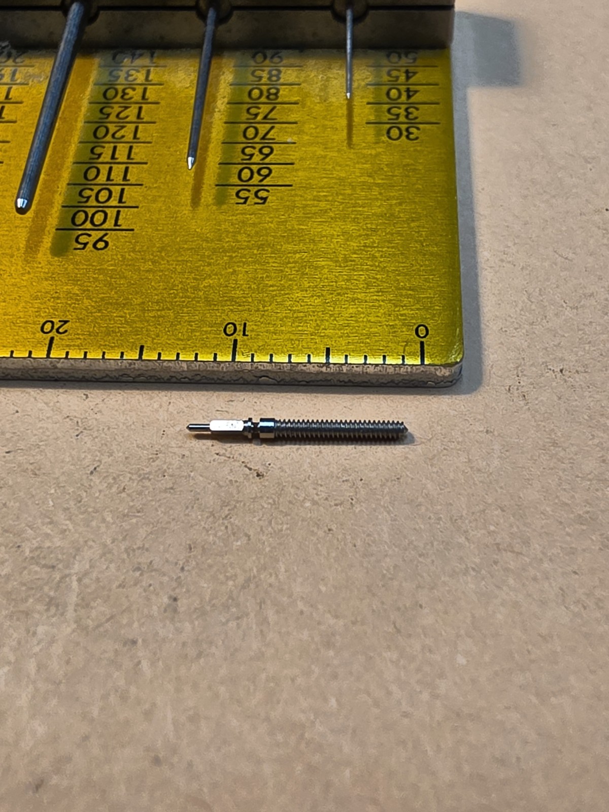 NOS Omega R 11.5 Cal 212 Tap 9 Threaded Winding Stem Parts Spares Repairs