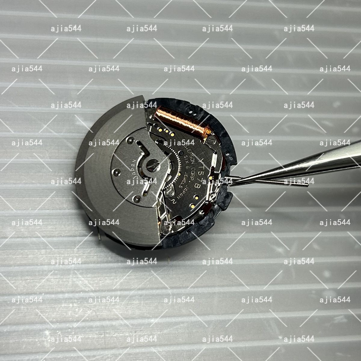 YT62 Watch Movement Japan Kinetic Watch Movement -5M42 White H3 date 1pc