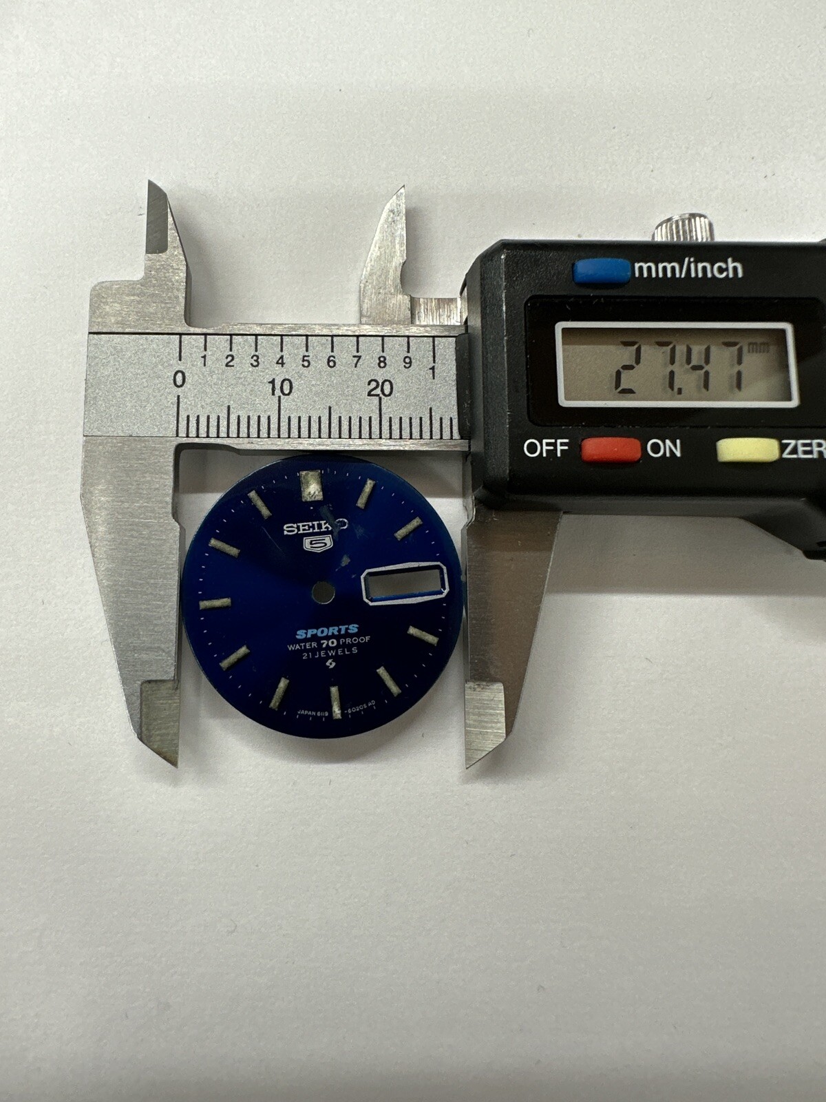 Genuine Vintage Seiko 5 Sports 6119-6020, 21 Jewels Automatic 27.5mm Blue Dial