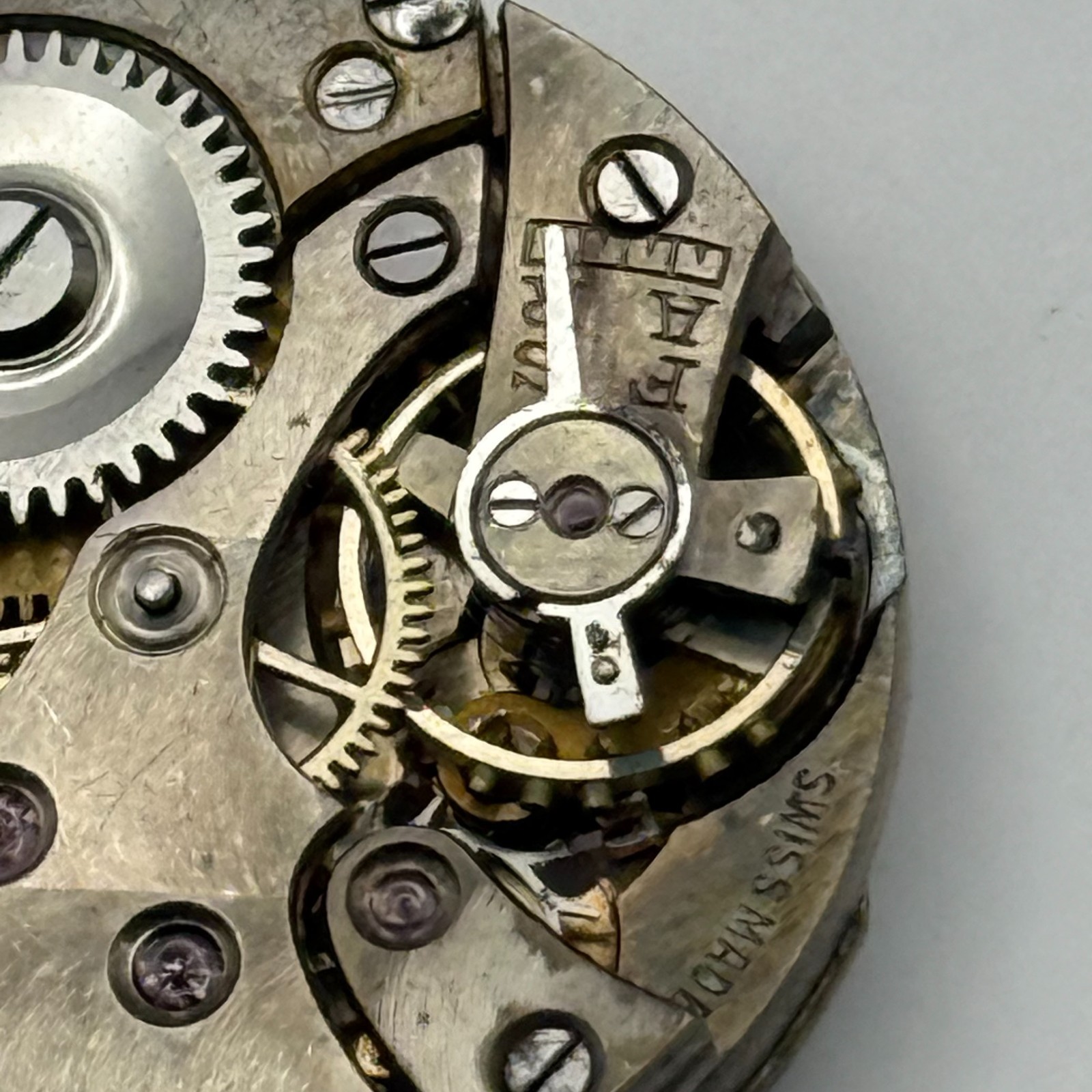 Buser Watch Movement B Good Balance Manual Wind Vintage Parts Repair 23.1mm
