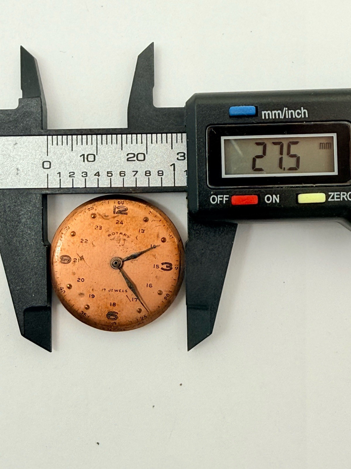 Vintage Rotary 17J Swiss Watch Movement Cal 4/680 Dial Hands Parts Repair