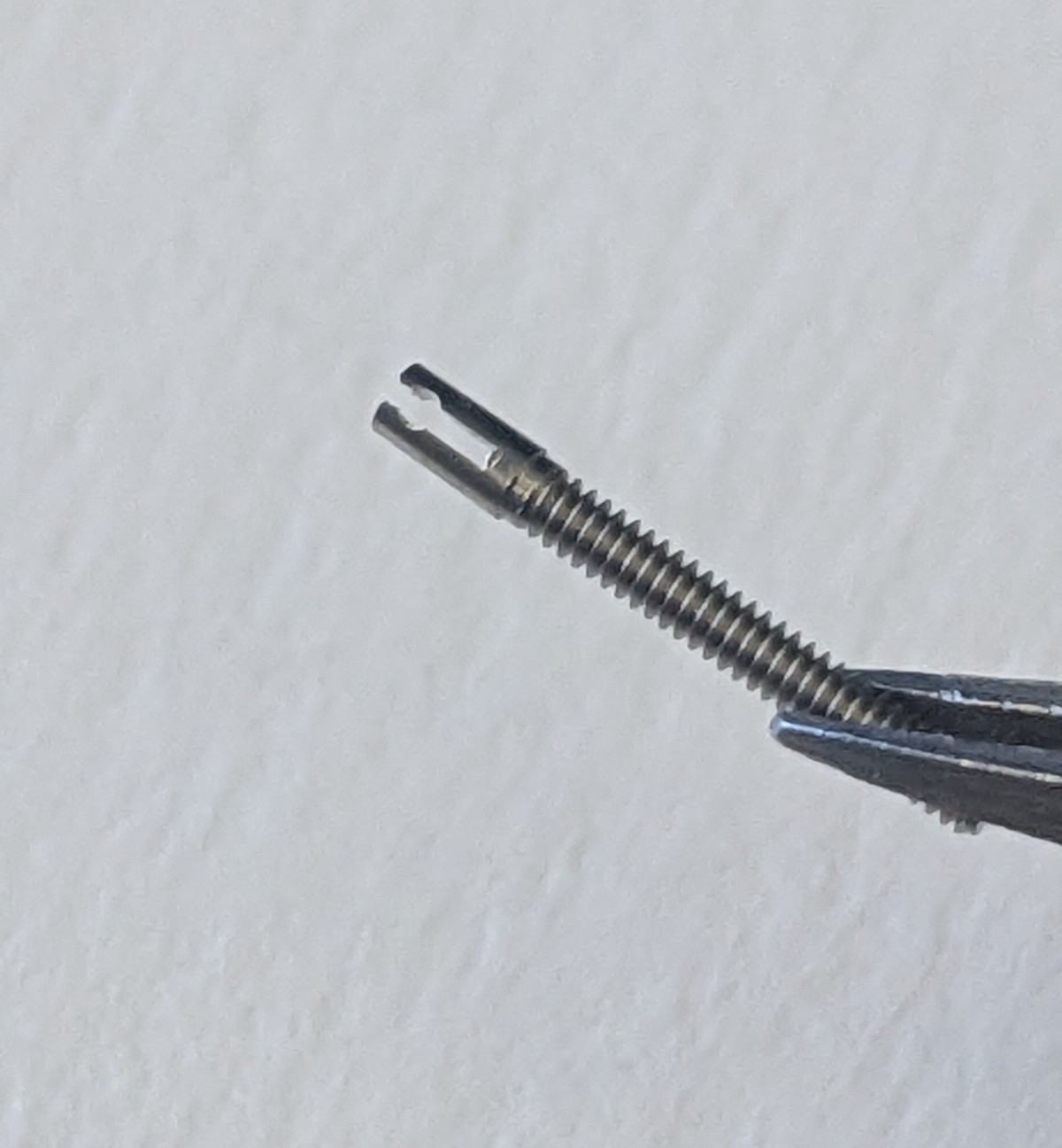 Female stem extension x 1.10mm Tap 8 Short Version Swiss Made x 2 pieces