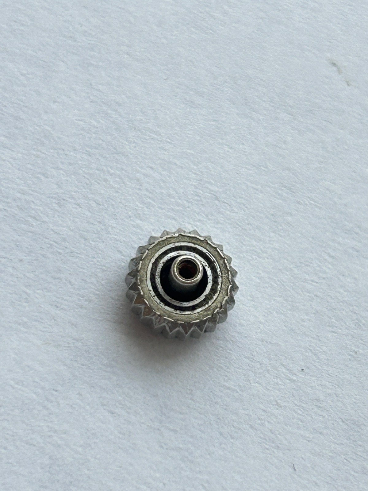1 x Vintage Rolex 5.9 mm Super Oyster Steel Crown perfect condition vintage