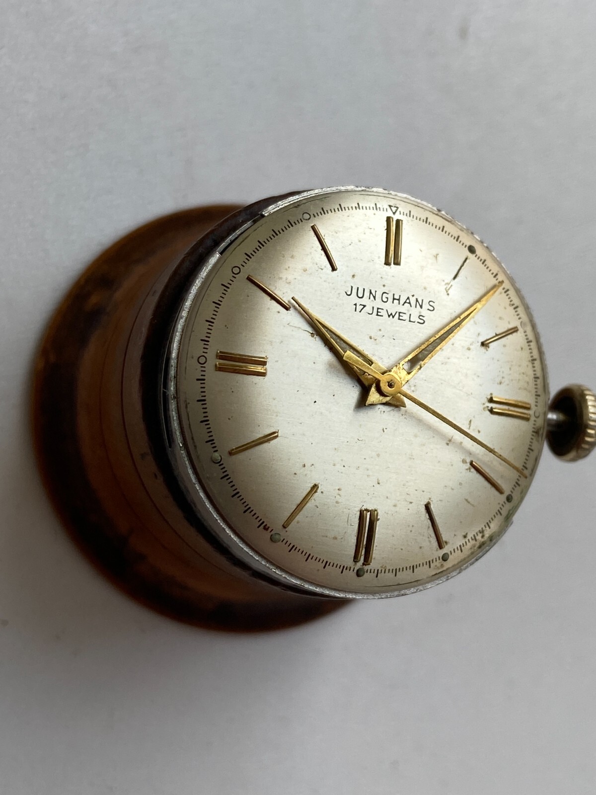 Vinatage watch parts MOVMENT JUNGHANS GERMANY 17 JEWELS CAL 93/1 WORKING