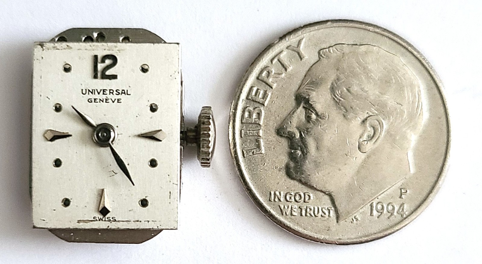 Universal Geneve 219 Ladies Watch Movement & Dial – RUNS
