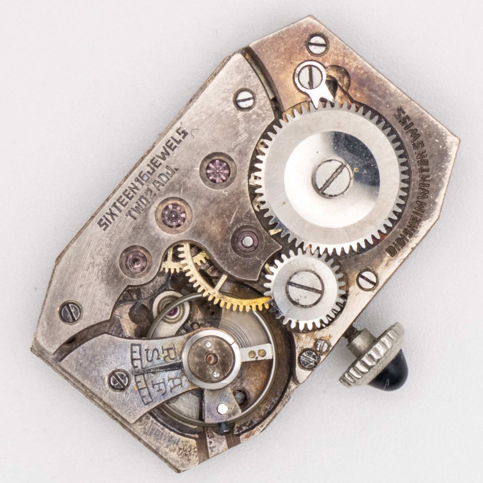 Vintage Didisheim Winton 24.9 x 15.5 x 5.2 mm 16-Jewel Watch Movement Keeps Time