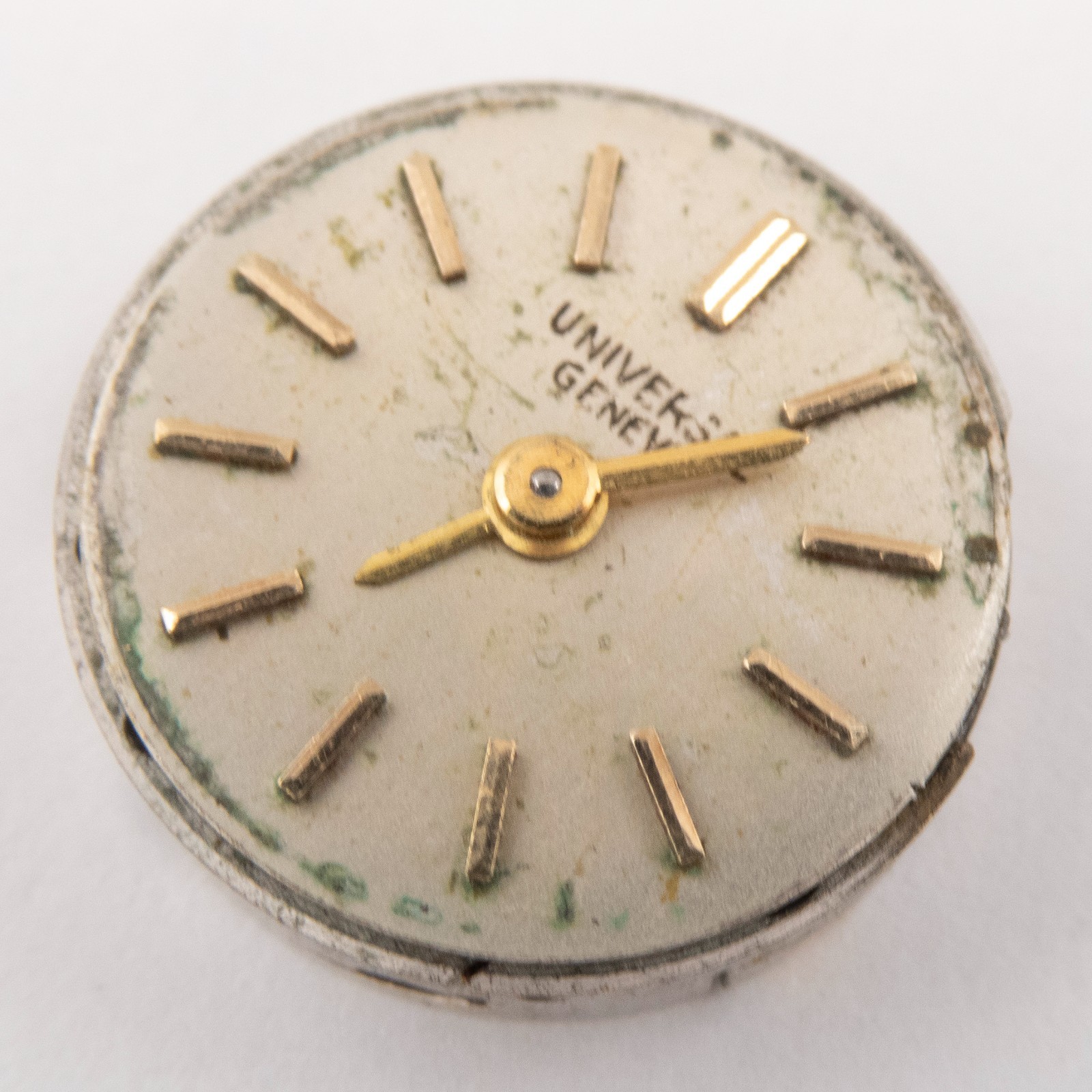 Vintage Universal Geneve Caliber 600 17-Jewel Wristwatch Movement, Runs