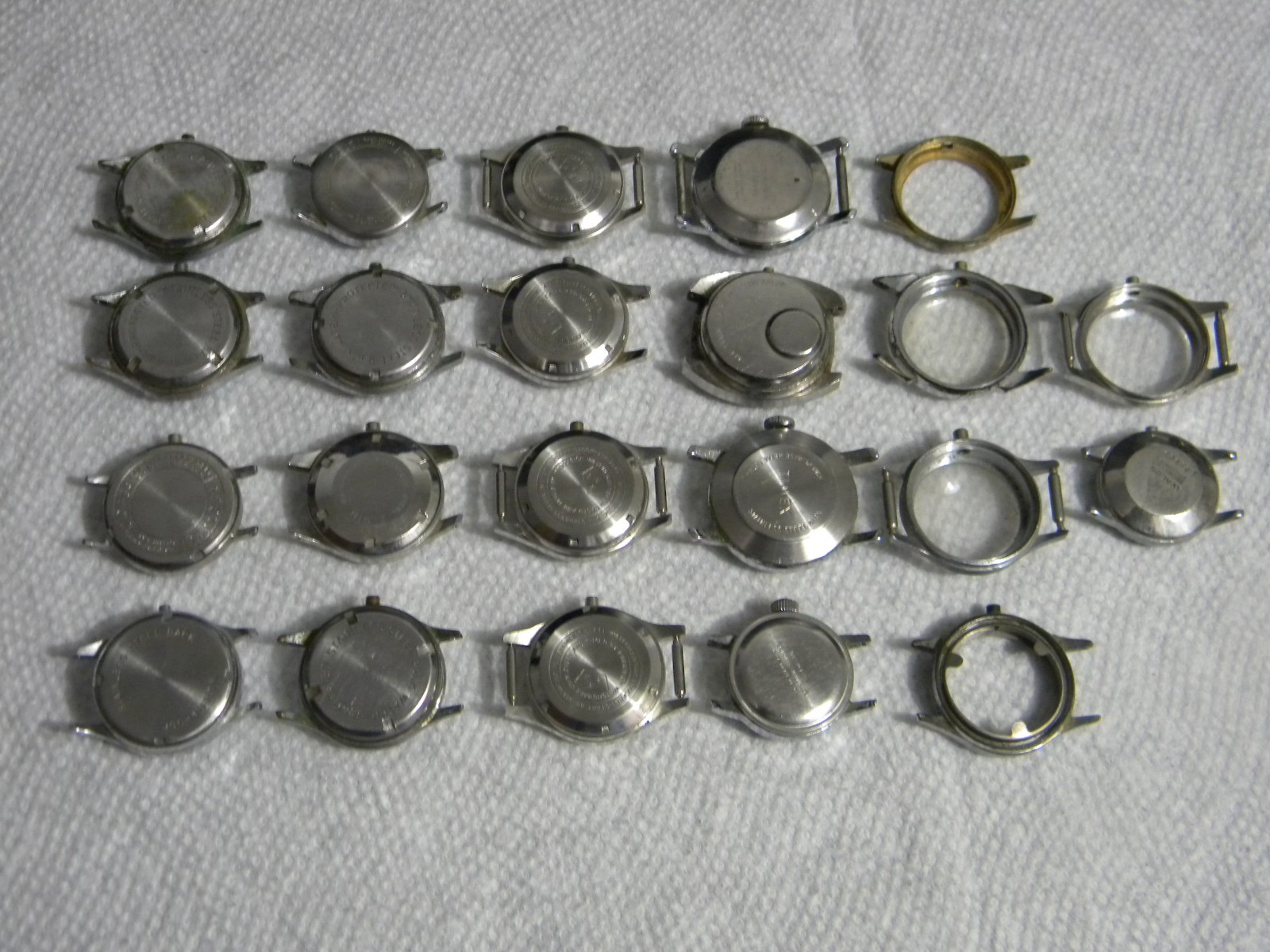 Lot of Ladies Mostly Stainless Steel Wrist Watch Cases Watches and Partial Cases