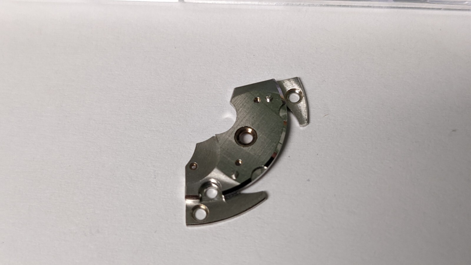 Vintage Longines 345 105 BARREL Bridge and 2 screws, taken from fully functionin