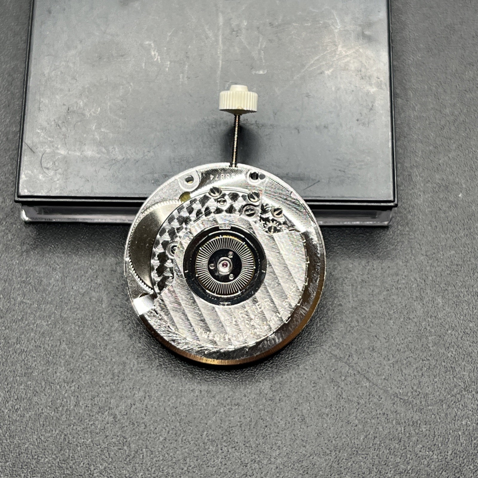 Cartier Cal. 049 Movement (ETA 2892-A2) 2/2