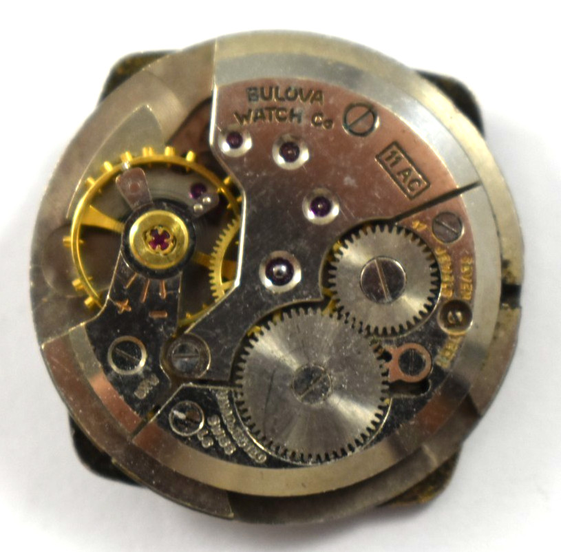 Vintage Bulova Manual Wind 17J 11AC Wrist Watch Movement lot.wb