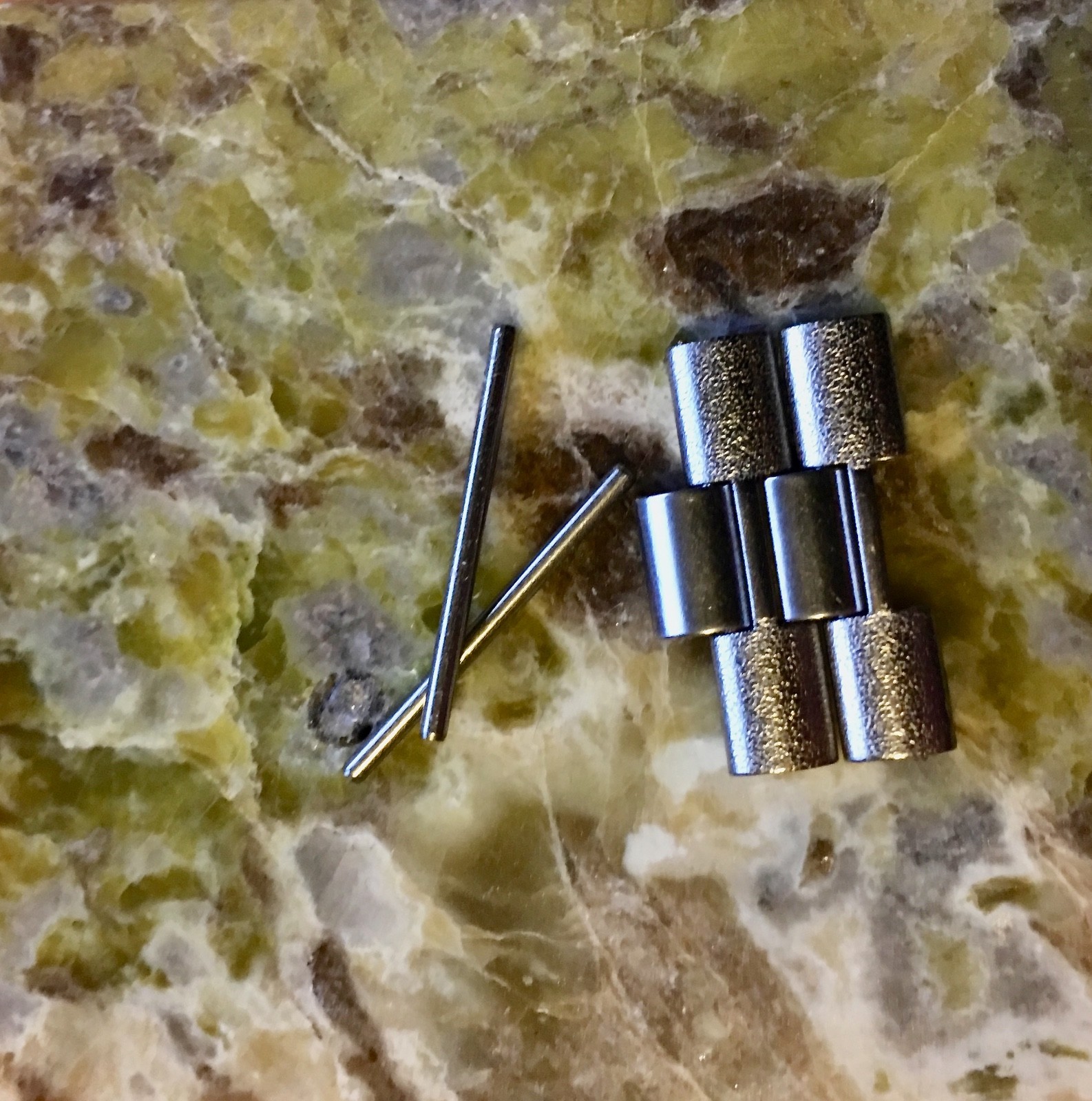 NSA watch band 2 links and 2 pins for Silverstone Favre-Leuba Novavit bracelet