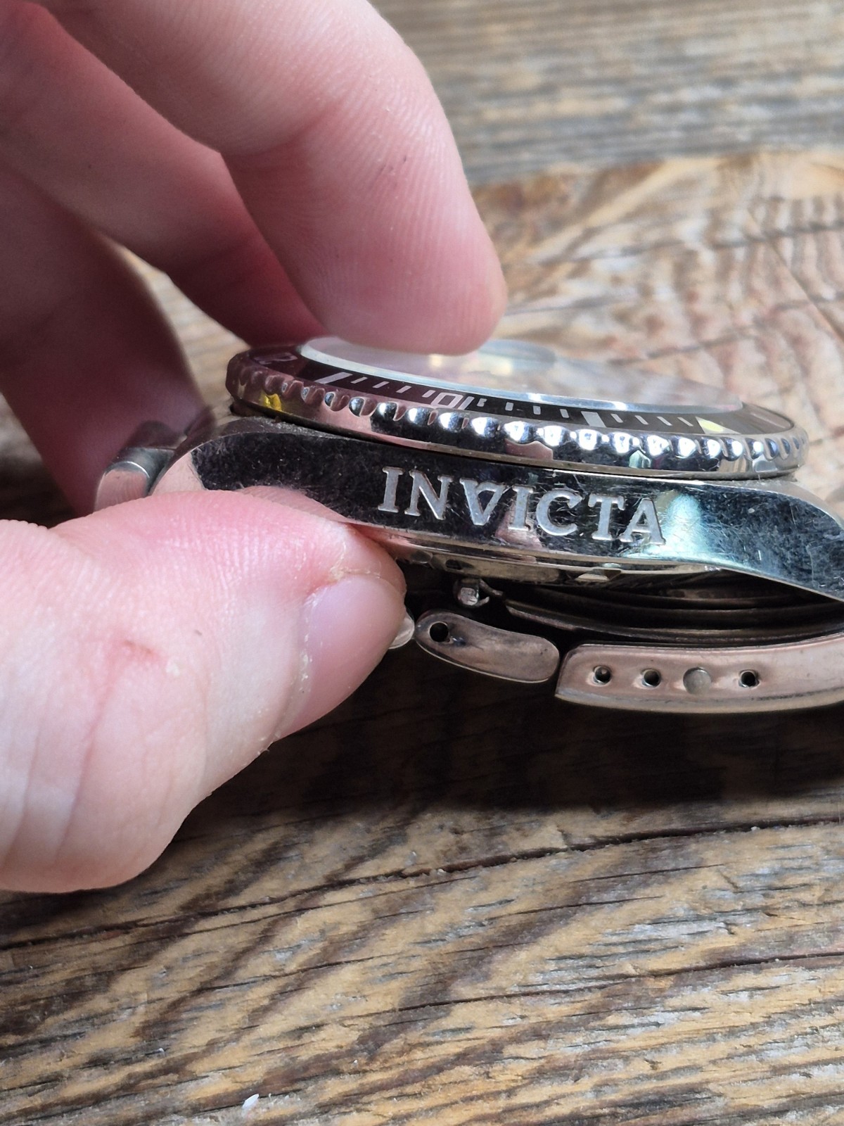 Invicta Pro Dive HD Clear Crystal Protect 660ft-200M Date Window W/Case