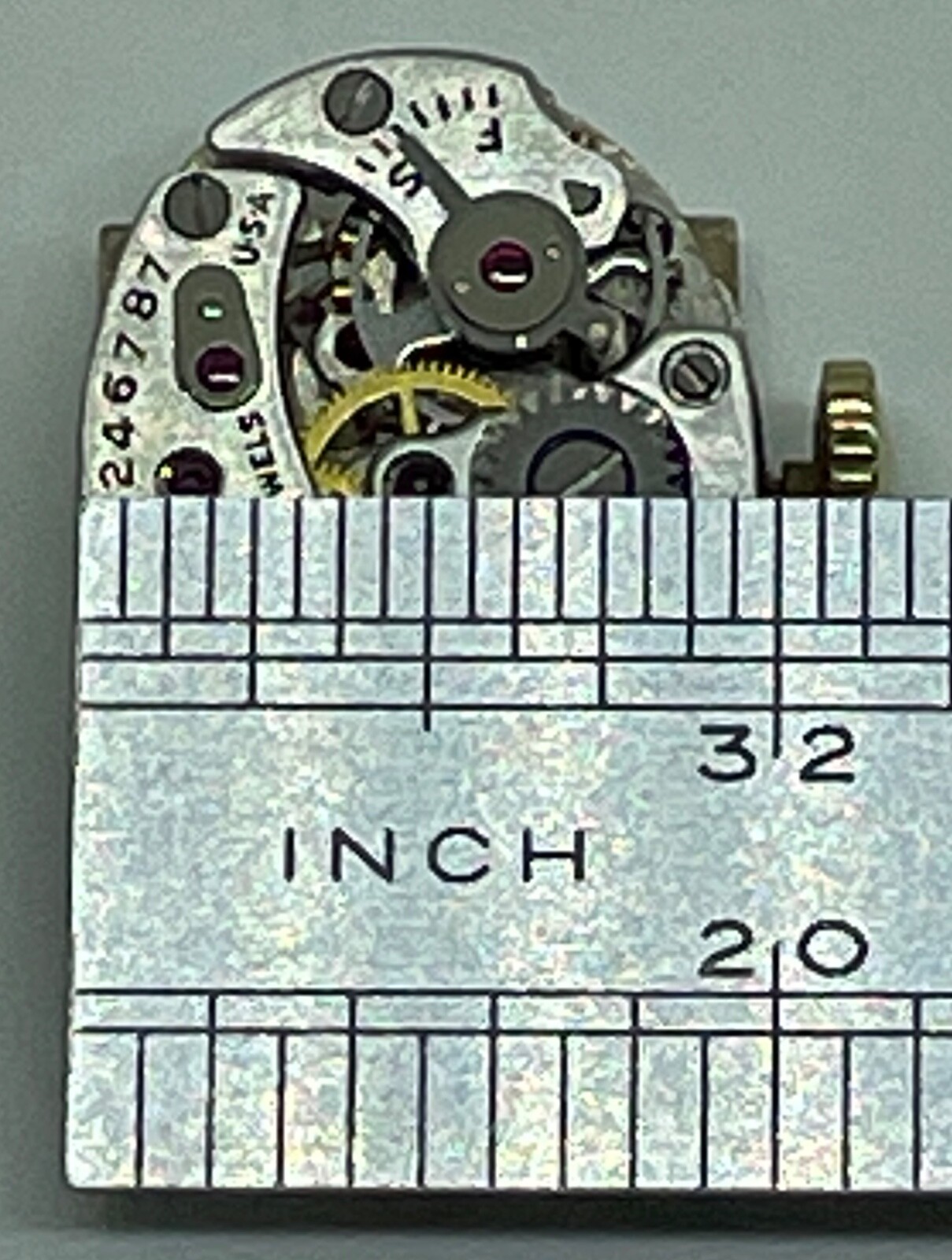 LADY ELGIN 650 MOVEMENT 19 Jewels 4 Adjustments Runs