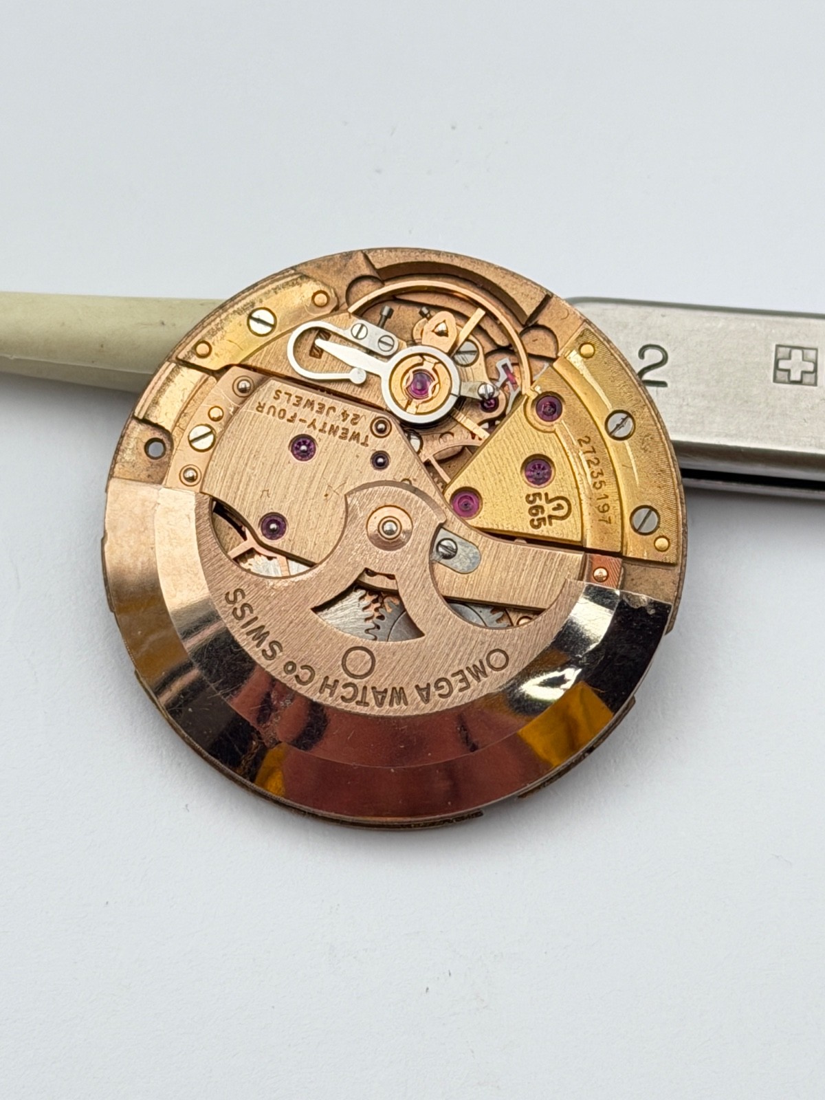 omega 565 movement movement