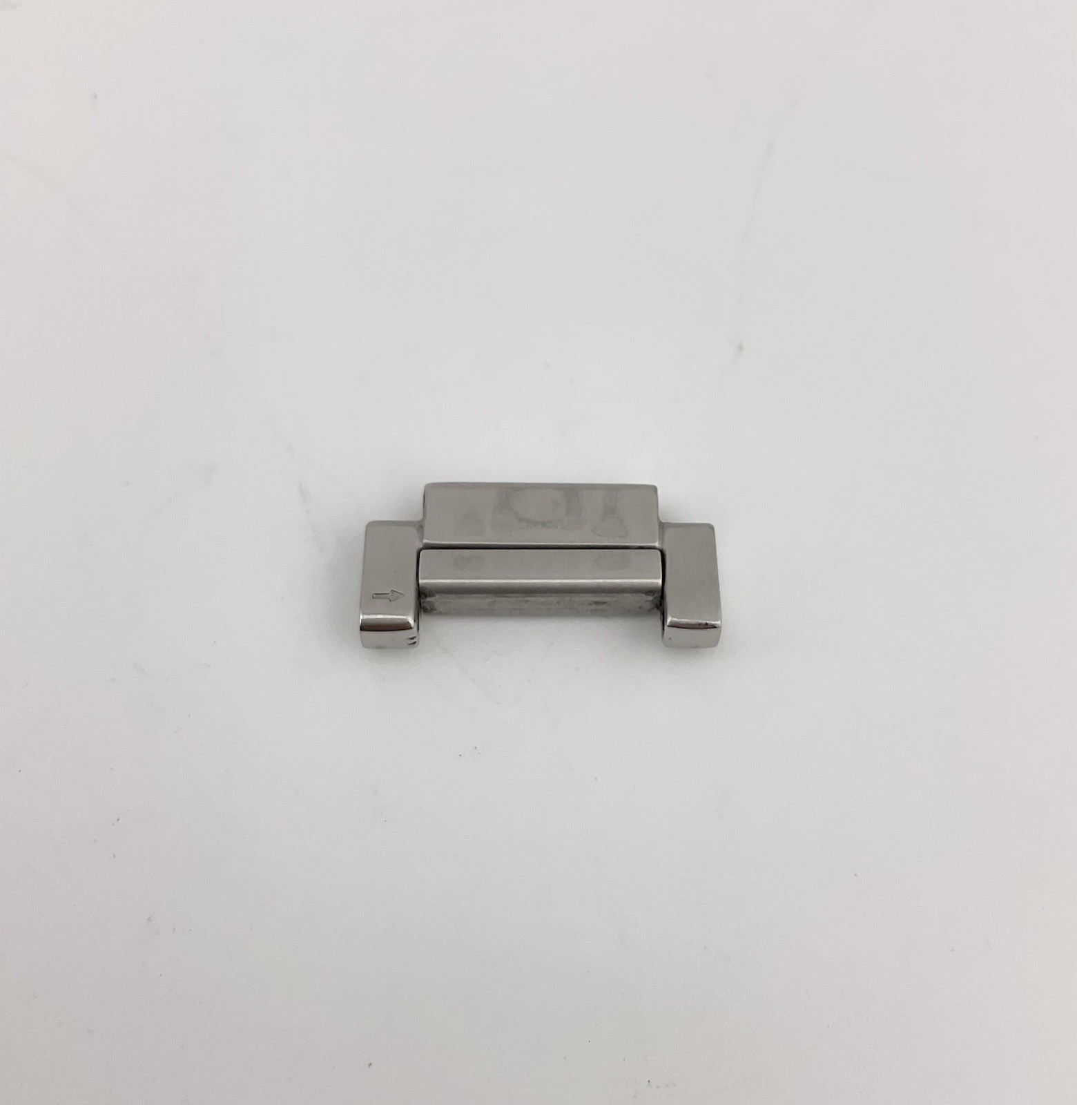 Bulova 96A204 Stainless Steel Watch Full Band Link