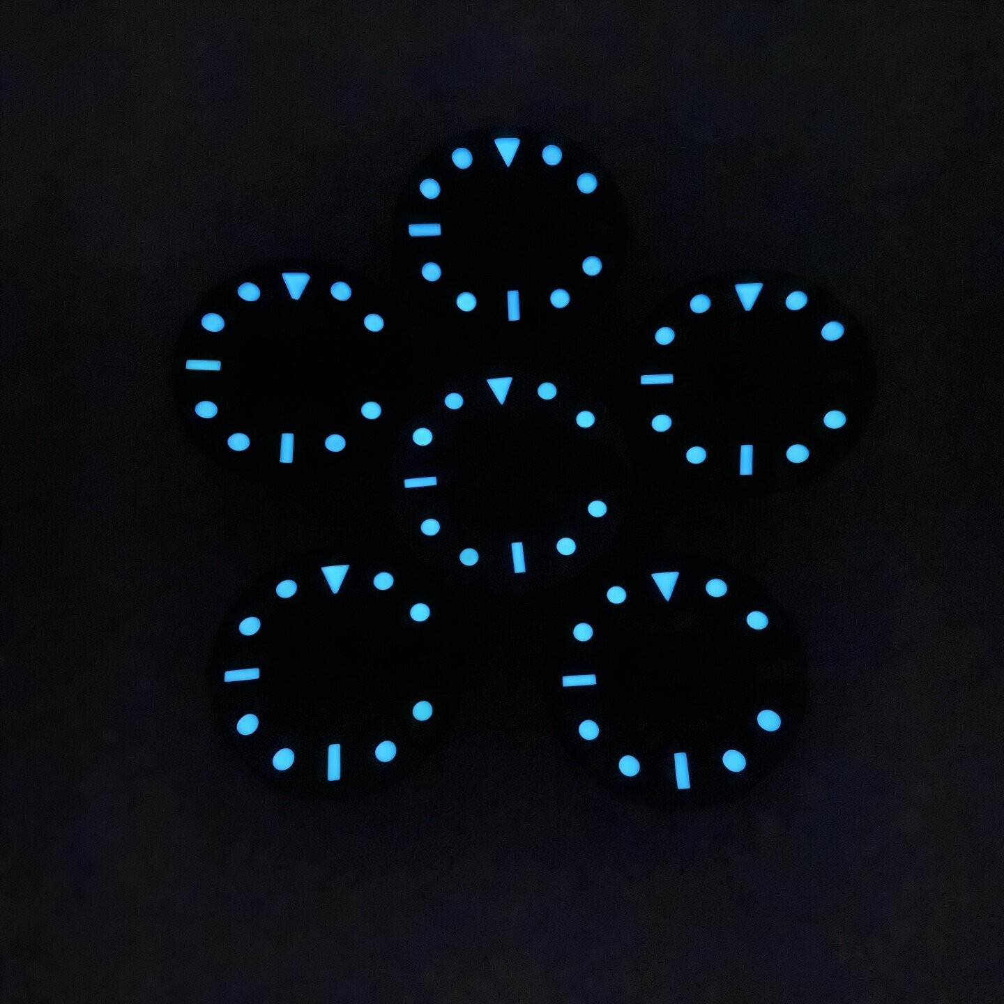 28.5mm SUB Sun Pattern Watch Dial Blue Green Lume for Nh35 Nh36 Movement Parts