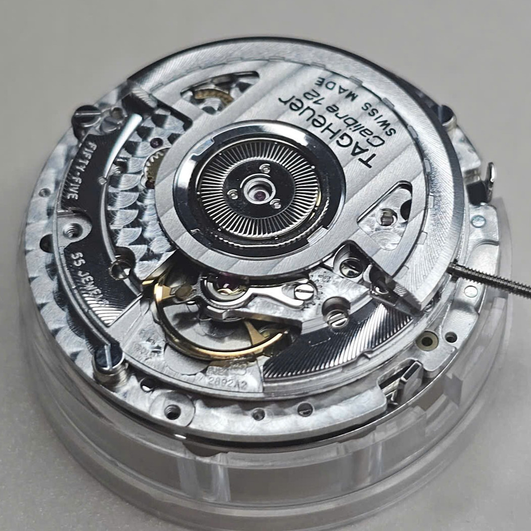 TAG Heuer Calibre 12 – ETA2892A2 Movement w/ Dubois Depraz DD2008 Modular Chrono