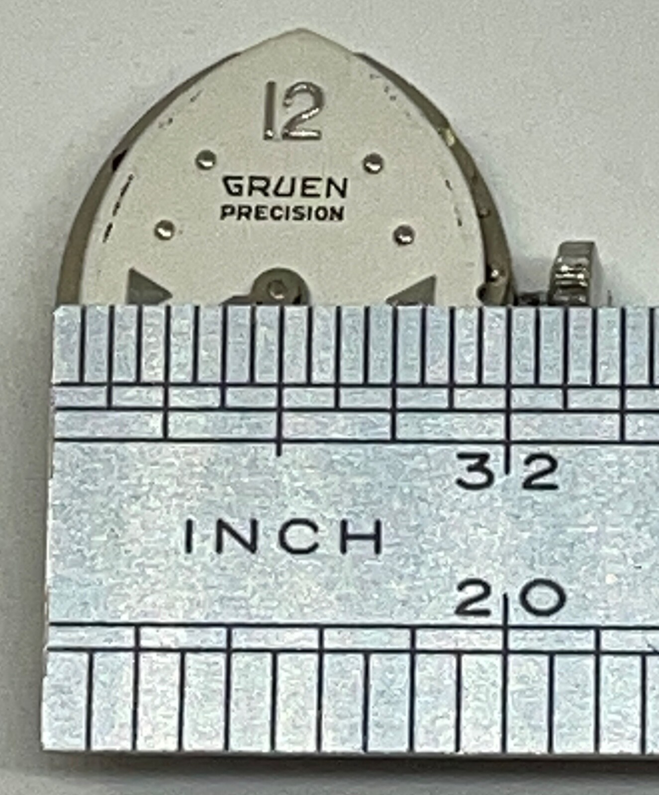GRUEN PRECISION 294 R MOVEMENT 17 Jewels Runs