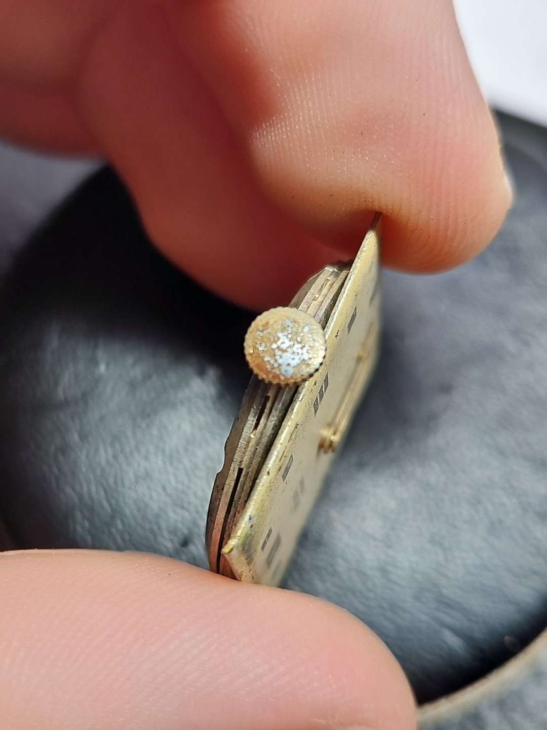 Vintage Driva Geneva 17j Manual Wind Watch Movement FOR PARTS/REPAIR
