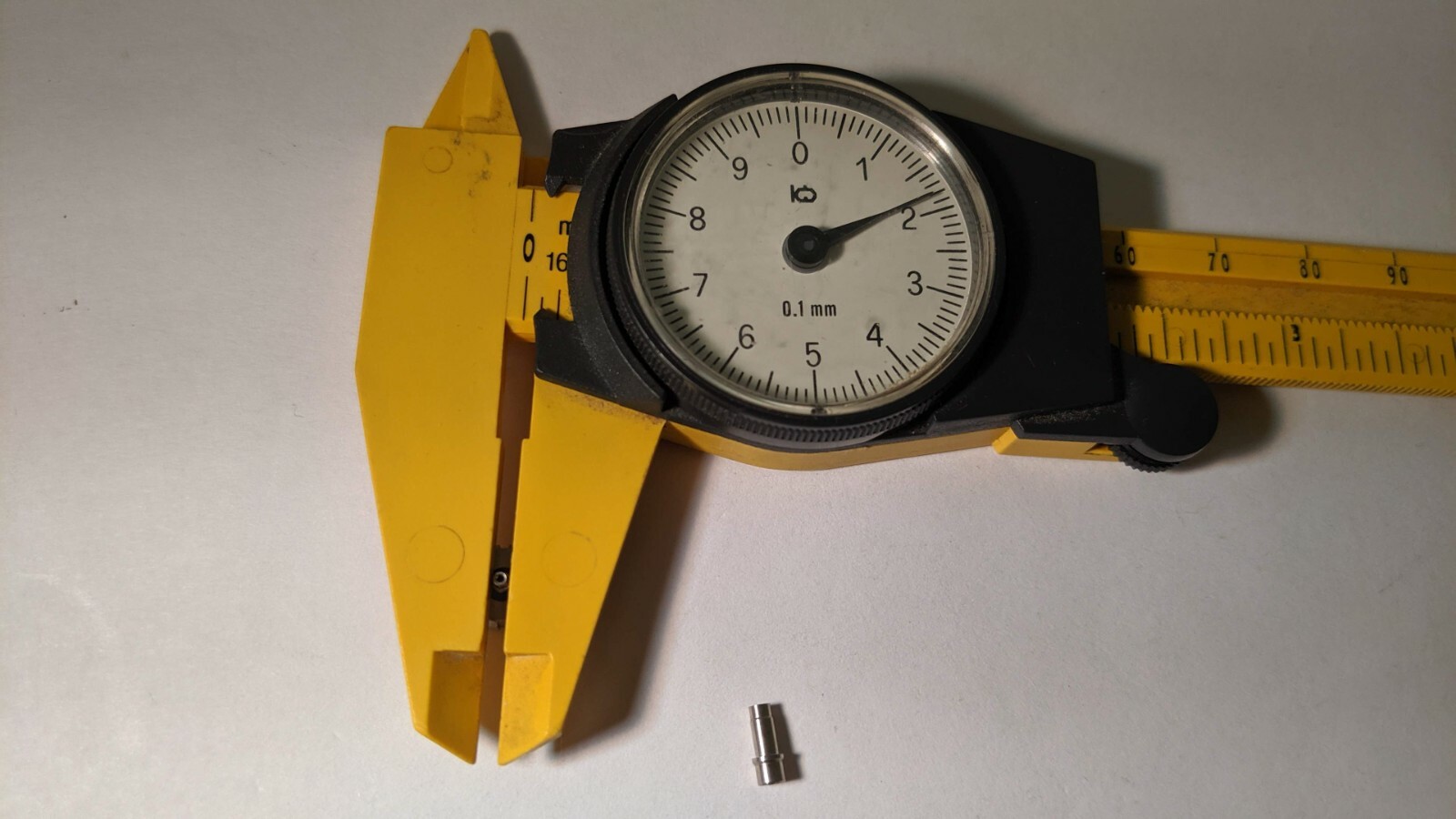 Unbranded Swiss Made fr CROWN Tag S/S & BLACK Cav7802 tube apprx 7.6mm SCREWdown