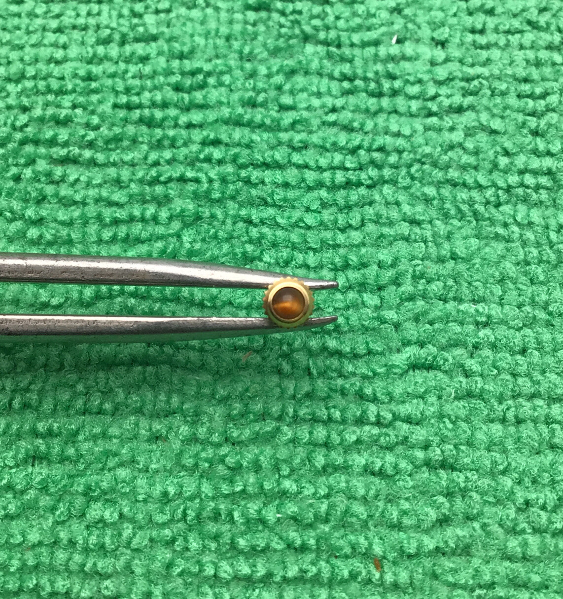 Genuine Omega Crown TIGER EYE 22060 NOS