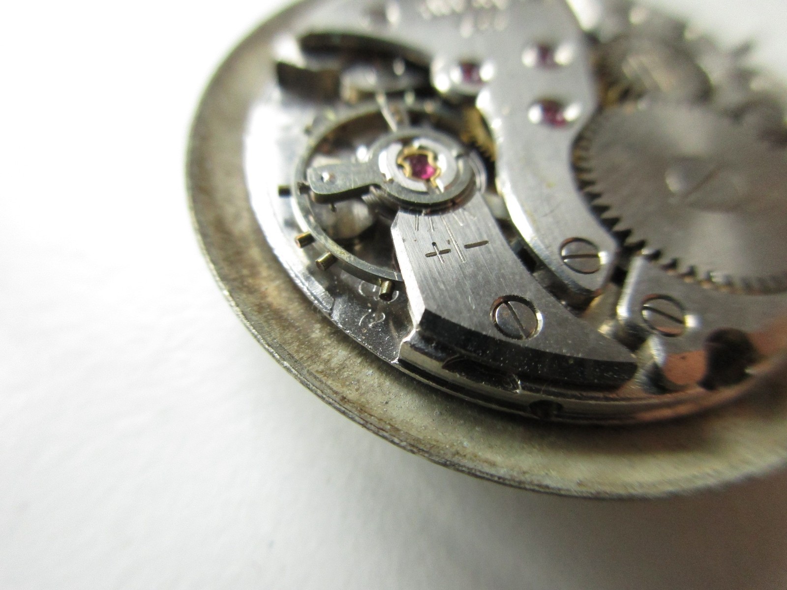 Arsa 725 – FHF cal. 72 Swiss manual wind watch movement – running