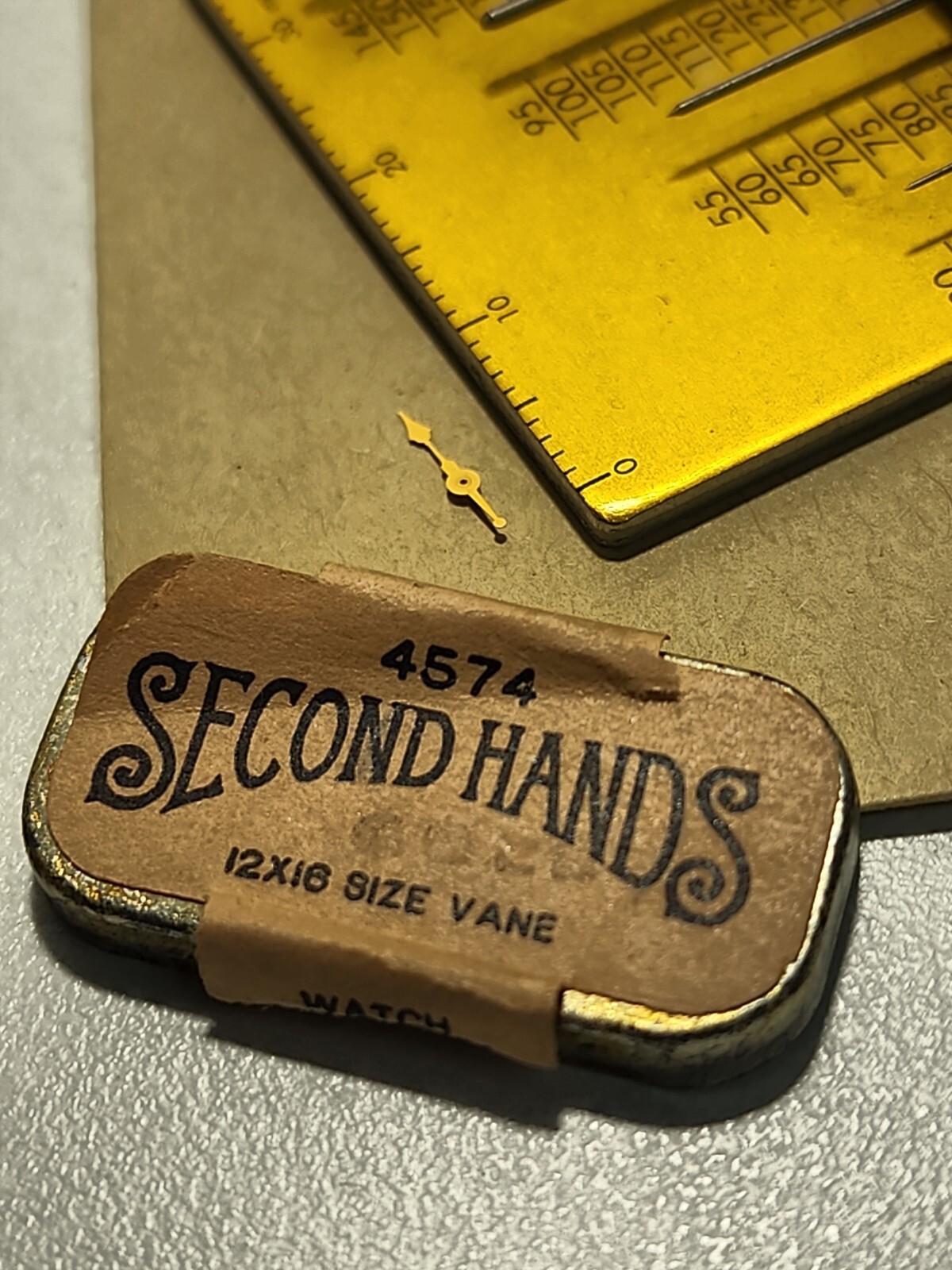 Original Elgin Factory NOS 12s Gold Vane 4547 Small Second Hand