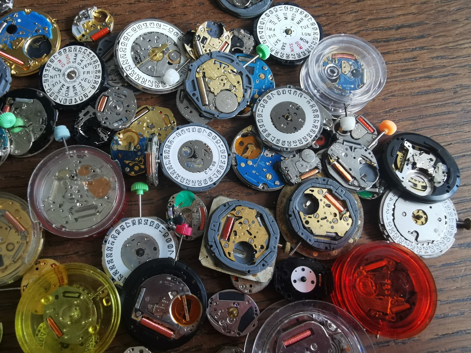 Quartz Watch Movements for Repair / Parts, Mixed Lot, Watchmaker #T335
