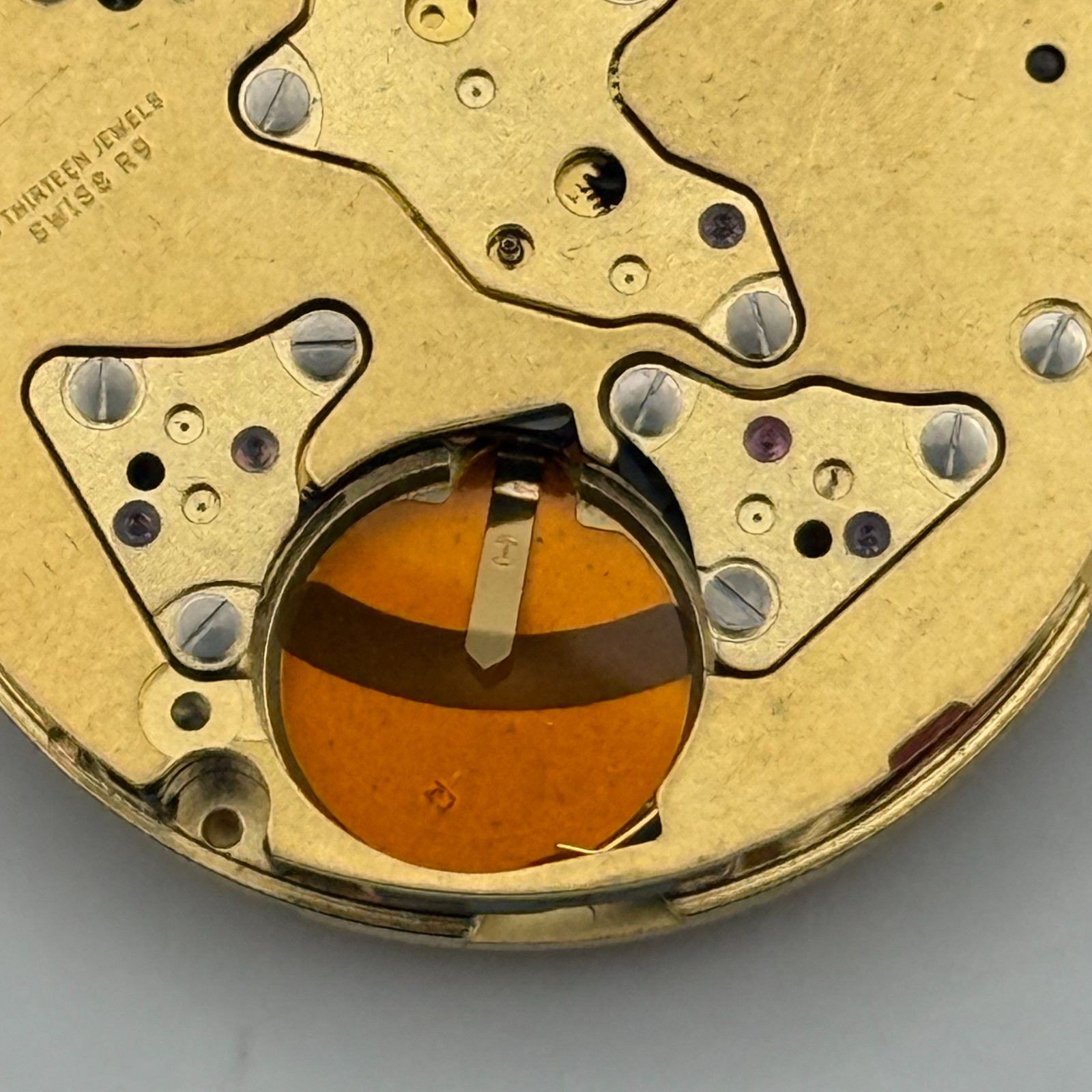 Ronda 5040.D Watch Movement Quartz Swiss R9 13 Jewels Vintage Parts 28.5mm