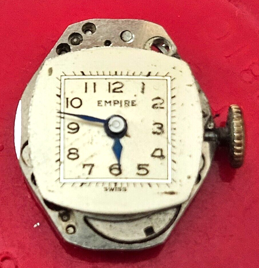 EMPIRE 17J SWISS WATCH MOVEMENT (BALANCE RUNS WITH ROTATION) LOT.225