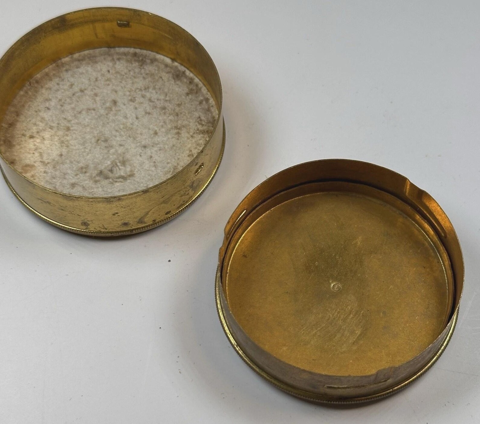 American Waltham Watch Co Brass Pocket Watch Movement Storage Tin Label Empty