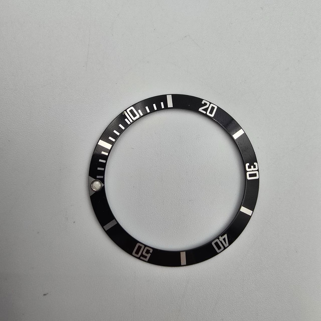 Genuine Rolex No Date Submariner 14060 14060M Black/White Bezel Insert